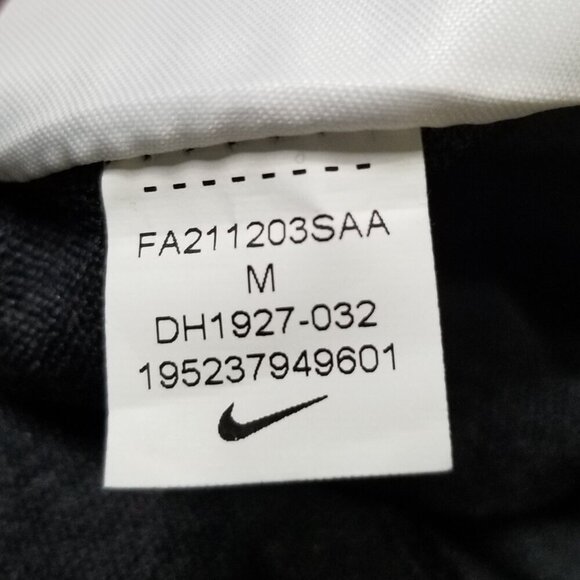 Nike Men's Yoga Dri-Fit Short Sleeve Black and Grey T-Shirt Size Medium - Picture 4 of 7